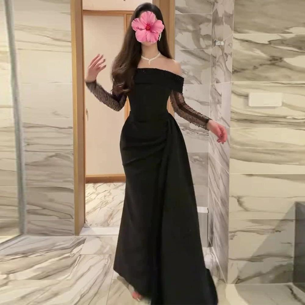 Forever 21 Summer Off-Shoulder Black Bodycon Dress